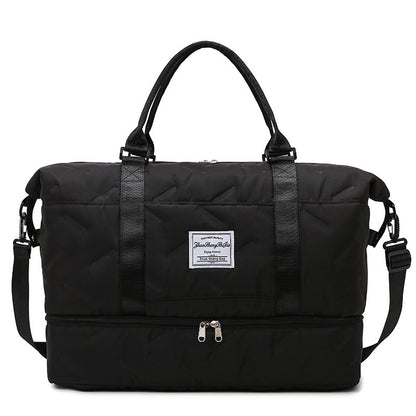 High-capacity Fitness Bag With A Dry-wet Separation Design
