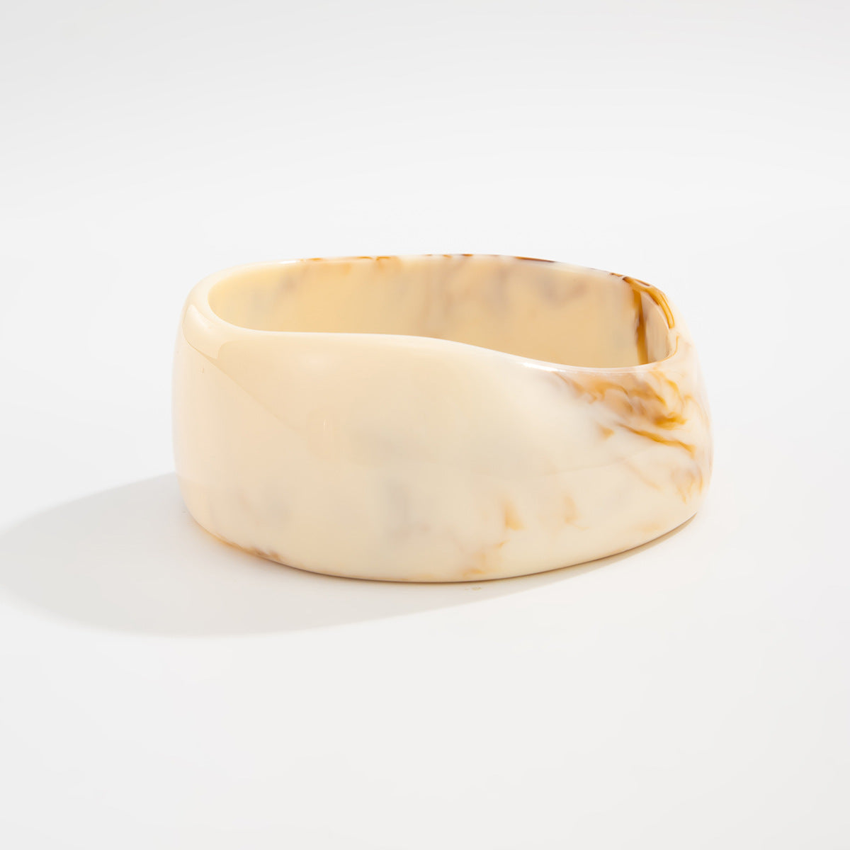 Fashionable Metal Crossed Glossy Spring Bracelet